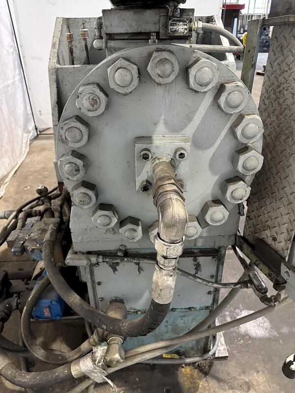 300 Ton, Bulldozer Horizontal Hydraulic Press - Image 10