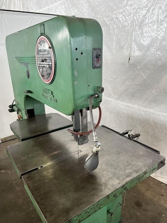 36" x 10" DoAll #V36, vertical bandsaw, 30-1/2" x 30-1/2" table, 1600 FPM, 1-1/4" x 192" blade - Image 9