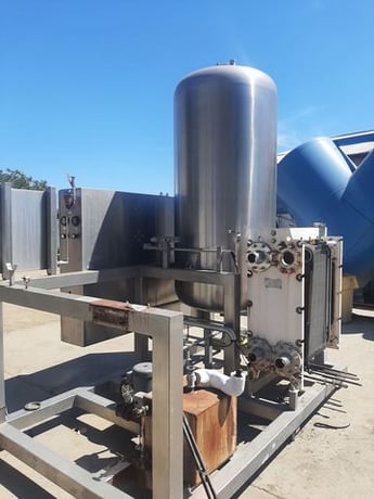 H & K #CIP, single tank, 300 gallon tank, 316 Stainless Steel, skid mounted, 36" dia x 74" straight side - Image 3