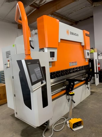 110 Ton, Ermak #Power-Bend-Falcon, CNC press brake, 8.5' overall, 86.6" between housing, 10.8" stroke, 16.1" - Image 2