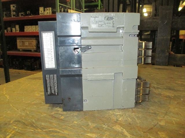 4000 Amps, Square D, NW40H, Masterpact breaker, 600 VAC, electrically operated, drawout - Image 5