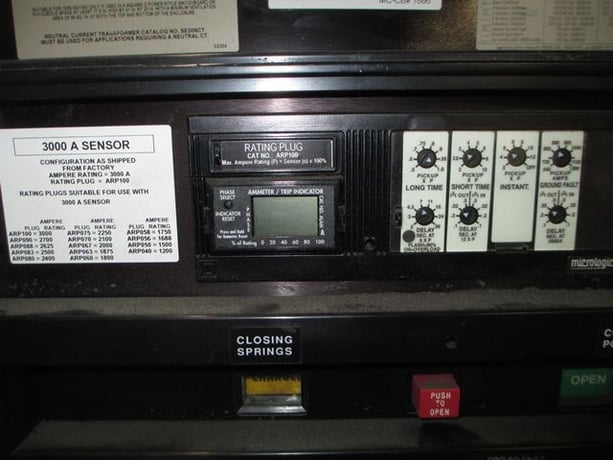 3000 Amps, Square D, SEF363000LSGA8, Electronic Trip Circuit Breaker, 600 VAC, manually operated, F/M, LSIG - Image 4