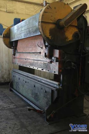 150 Ton, Lodge & Shipley #150-10, mechanical brake, 12' overall, 126" between housing, 3" stroke, #75565 - Image 3