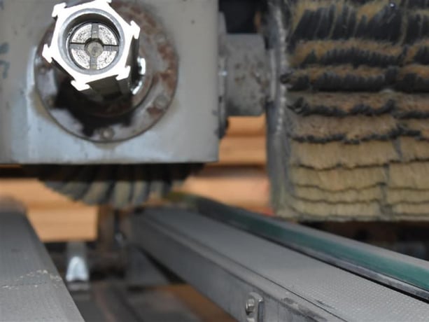 32" Quickwood #RO-800/1, Contour/Denibbing Sander, 4" thickness opening, (1) Carousel, 11.4" L arbor/spindle - Image 3