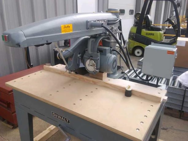 Dewalt #GA, Heavy Duty Radial Arm Saw, 5 HP, 16" diameter Blade, 1" x 3-1/8" saw arbor, 4" thickness - Image 1