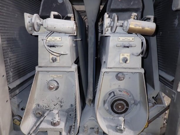 36" Timesavers #337-2, 2-Head Wide Belt, 37" x 75" abrasive belt, 6" opening, 60 FPM - Image 2