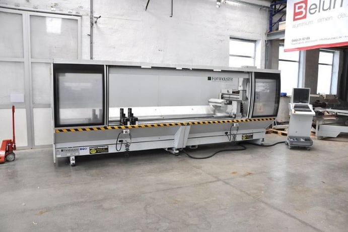 FOM #Dali-40, Profile Machining Center, 167" X, 41" Y, 17" Z, ISO 30 spindle, 7+1 tool, 12000 RPM, 2006 - Image 1