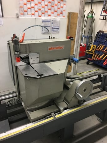 Elumatec #DG-104, Automatic Double End Miter Saw, 6000 mm bed length, 350 mm cutting length, 420 mm blade - Image 8