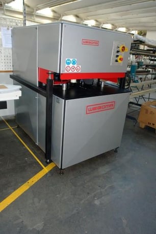 Wegoma WSA2-WPA4, Window Line, 50+ units/8hrs. shift, 2-head horizontal welder, cleaning machine, 2008 - Image 3