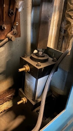 30 KVA Acme #2-36-30, 230 V., 25" throat, 4" bore - Image 2