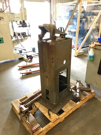 30 KVA Acme #2-36-30, 230 V., 25" throat, 4" bore - Image 6