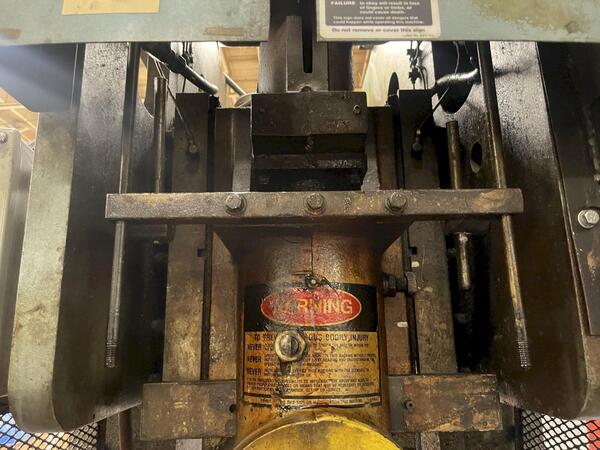 55 Ton, Heim #5G, gap frame press, 28" x 18" bed, 4" stroke, 10-1/2 shut height, 4" slide, air clutch & - Image 4