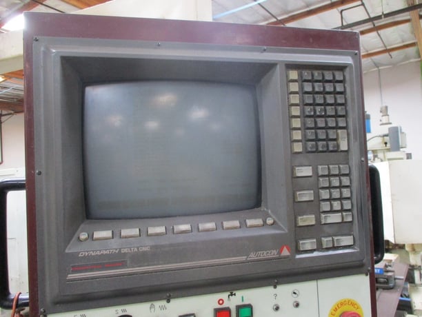 Chevalier Falcon #63R, heavy duty CNC knee mill with delta dynapath control - Image 3