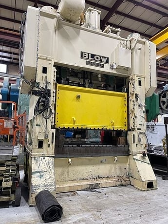 800 Ton, Blow #SC2-800-108-54, 10" stroke, 32" Shut Height, 10" adj., 8-22 SPM, 108" x 54" bed, 42" window - Image 1