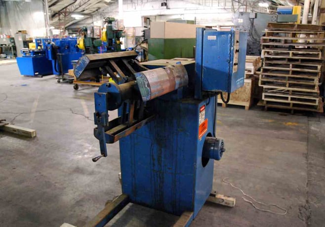 2500 lb. Dallas Industries, motorized coil reel, 12" width, 48" outside dimensions, 16"-20" ID, electric - Image 2