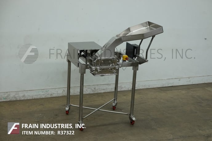 Fitzpatrick #D6A, 316 Stainless Steel comminutor mill, 16 fixed knife / impact blades, 5 HP, mounted on 4 leg - Image 1