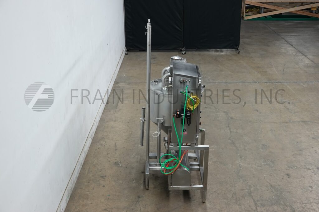 Cherry Burrell, 304 Stainless Steel single wall mixing tank, 30" dia. with 18" straight wall, 3/4 HP, flip up - Image 4