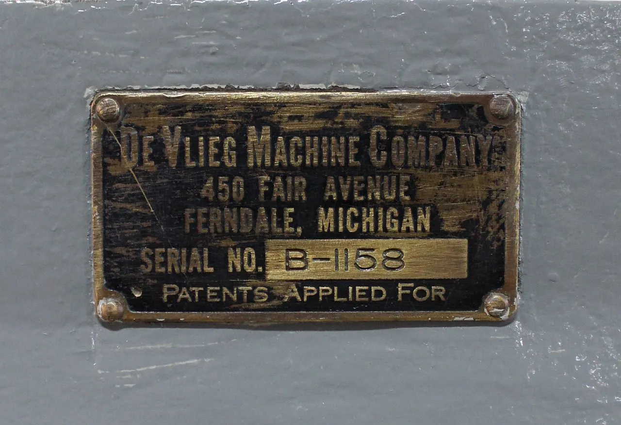 20.5" x 25" x 17.75" Devlieg #B-1158, angle plate - Image 2