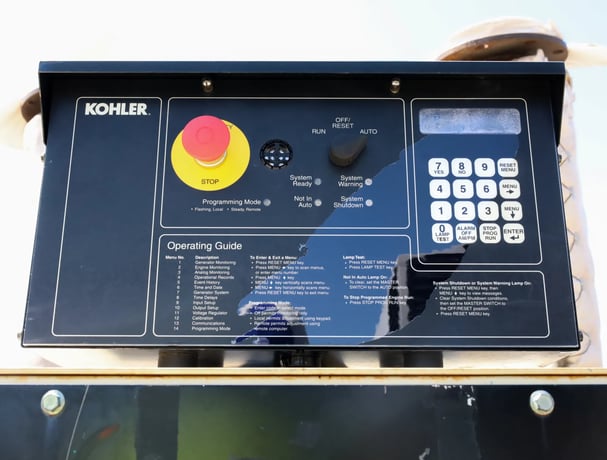 600 KW Kohler #600ROZD4, diesel generator, open, 277/480 Volts, 200 hours, 2001, #89573 - Image 5