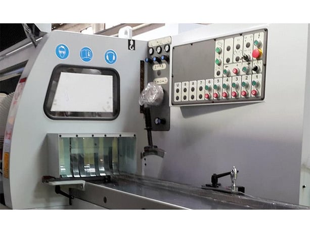 Cam-wood SM-623LX, feed through moulder, 6-head, 9-3/4" x 5 1/4" working capacity, 40 mm spindle diameter - Image 3