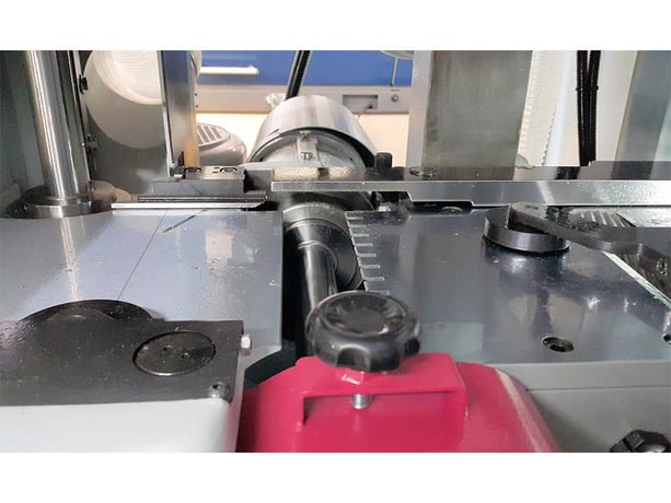 Cam-wood SM-623LX, feed through moulder, 6-head, 9-3/4" x 5 1/4" working capacity, 40 mm spindle diameter - Image 10