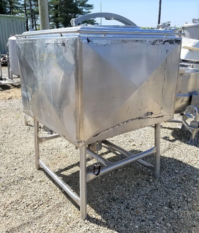 250 gallon Stainless Steel tank, 43" x 43" x 34" T/T - Image 1