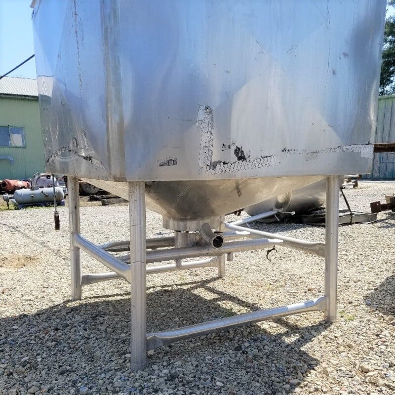 250 gallon Stainless Steel tank, 43" x 43" x 34" T/T - Image 5