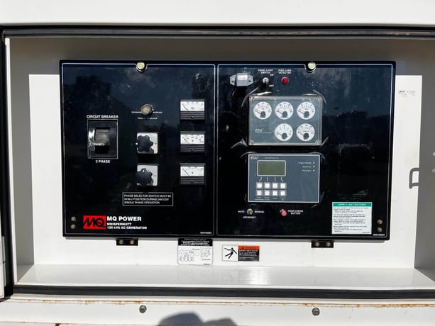 110 KW Multiquip #DCA125SSJU4i, standby, sound attenuated enclosure, Tier 4i, 11067 hours, 2014, $37k - Image 3