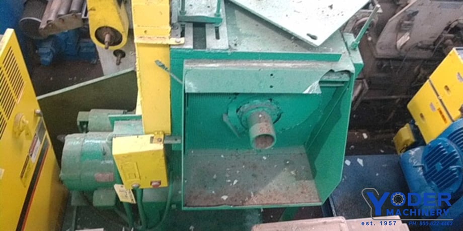 14" x 16" Cumberland, plastic granulator, 16.5" cut circle diameter, 5/16" holes screen, #18791 - Image 1