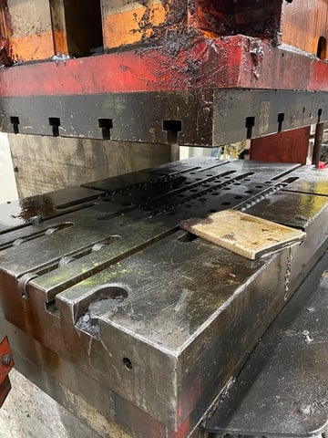 175 Ton, Cincinnati #175-OBS, hydraulic punch press, 10" stroke, 50" x30" bed, #15815 - Image 5