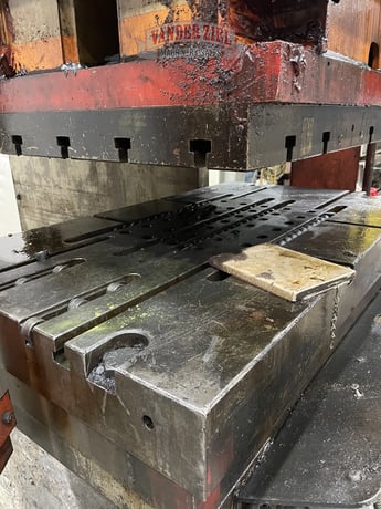 175 Ton, Cincinnati #175-OBS, hydraulic punch press, 10" stroke, 50" x30" bed, #15815 - Image 5