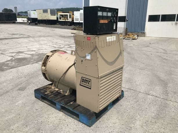 300 KW, 1800 RPM, Marathon/DMT, Generator End, 120/208 Volts, 3 phase, SAE1, 646 hours - Image 4