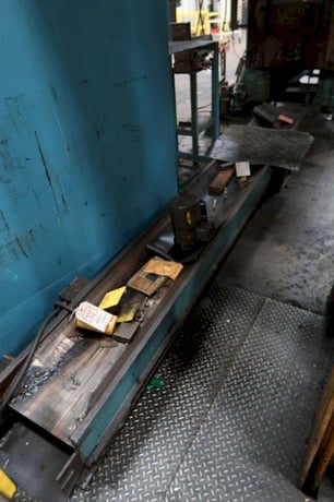 300 Ton, Minster #E2-300-72-42, straight side double crank press, 8" stroke, 29" Shut Height, 6" adj., 40-80 - Image 8
