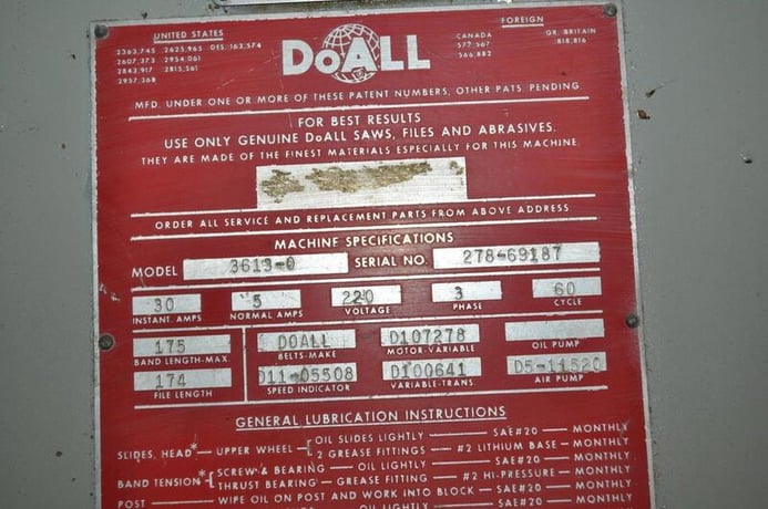 36" x 13" DoAll #36B-O, vertical bandsaw, 50-5200 RPM, 3/4" x 175" blade - Image 9