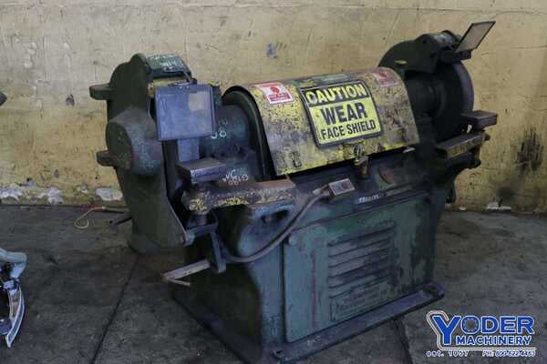Cincinnati #101, double end grinder, type RAA, 22" wheel diameter, 5 HP, #73293 - Image 1
