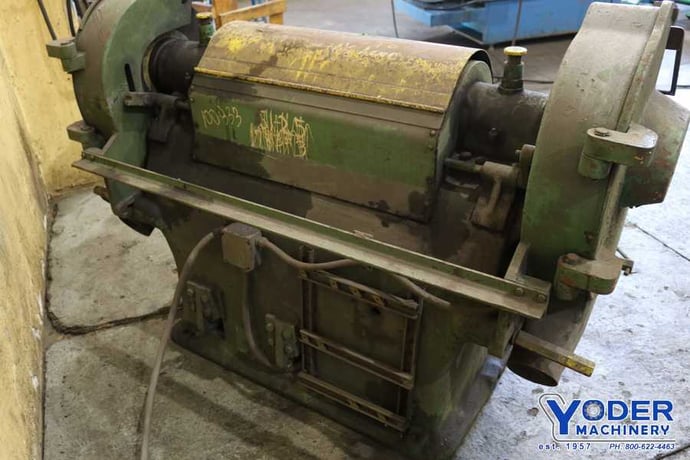 Cincinnati #101, double end grinder, type RAA, 22" wheel diameter, 5 HP, #73293 - Image 5