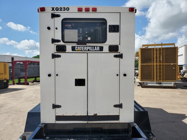 230 KW Caterpillar #XQ230, diesel generator set, 277/480 Volts, 3-phase, 374 HP, Tier 3, sound attenuated - Image 4