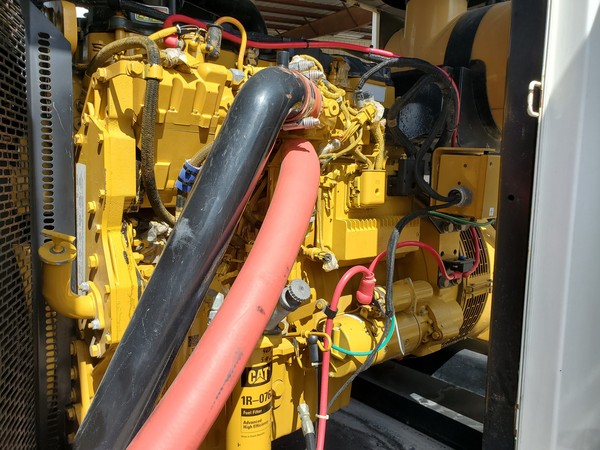 230 KW Caterpillar #XQ230, diesel generator set, 277/480 Volts, 3-phase, 374 HP, Tier 3, sound attenuated - Image 9