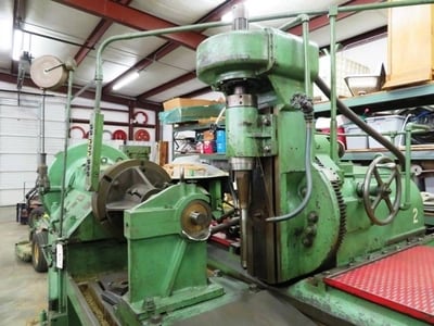 Fitchburg, horizontal pinion hobber, 40" dia. x 106" length, 2 DP, tailstock, steady rests, under power - Image 5