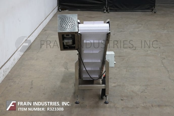 11-3/4" wide x 5.8' long, Ohlson, Stainless Steel inclined cleated feed conveyor, mounted on 4 leg Stainless - Image 4