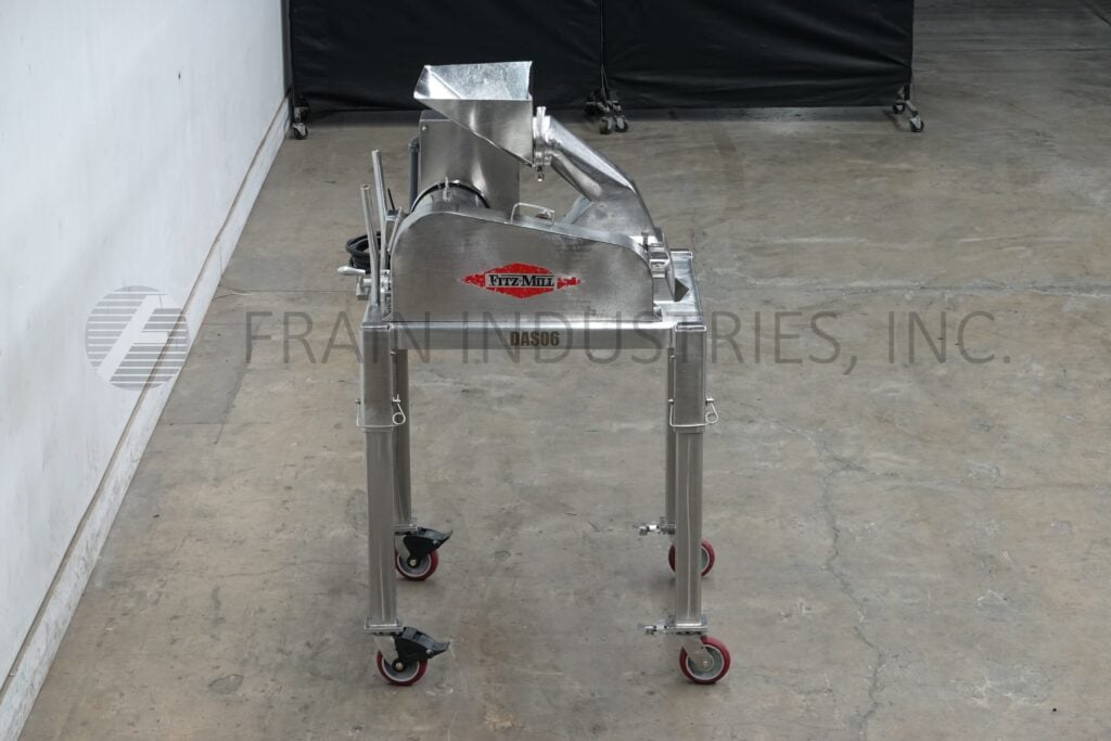 Fitzpatrick #DAS06, Stainless Steel hammermill, 16 fixed impact/knivfe blades, 7 HP, mounted lon 4 leg frame - Image 4
