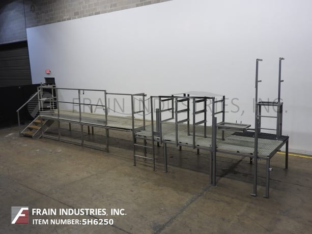 5 Stairs steel walkway - Image 5