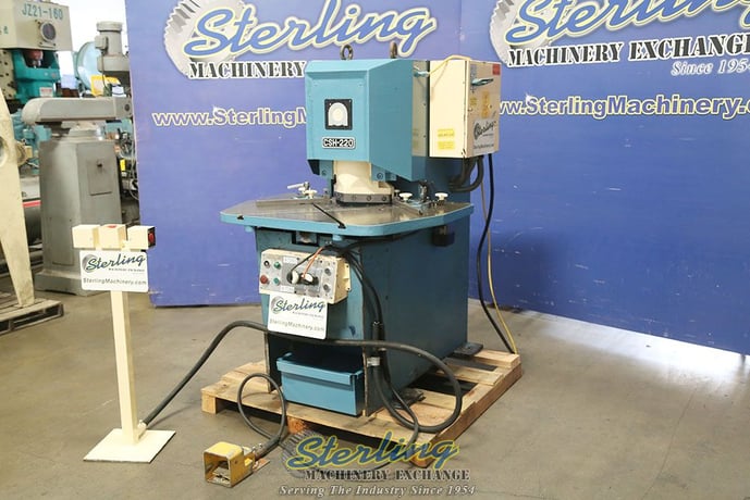 1/4" x 8" x 8" Amada #CSH-220, hyd. notcher, 40 SPM, 20 ton, electric foot pedal, one shot lube, work guides - Image 1