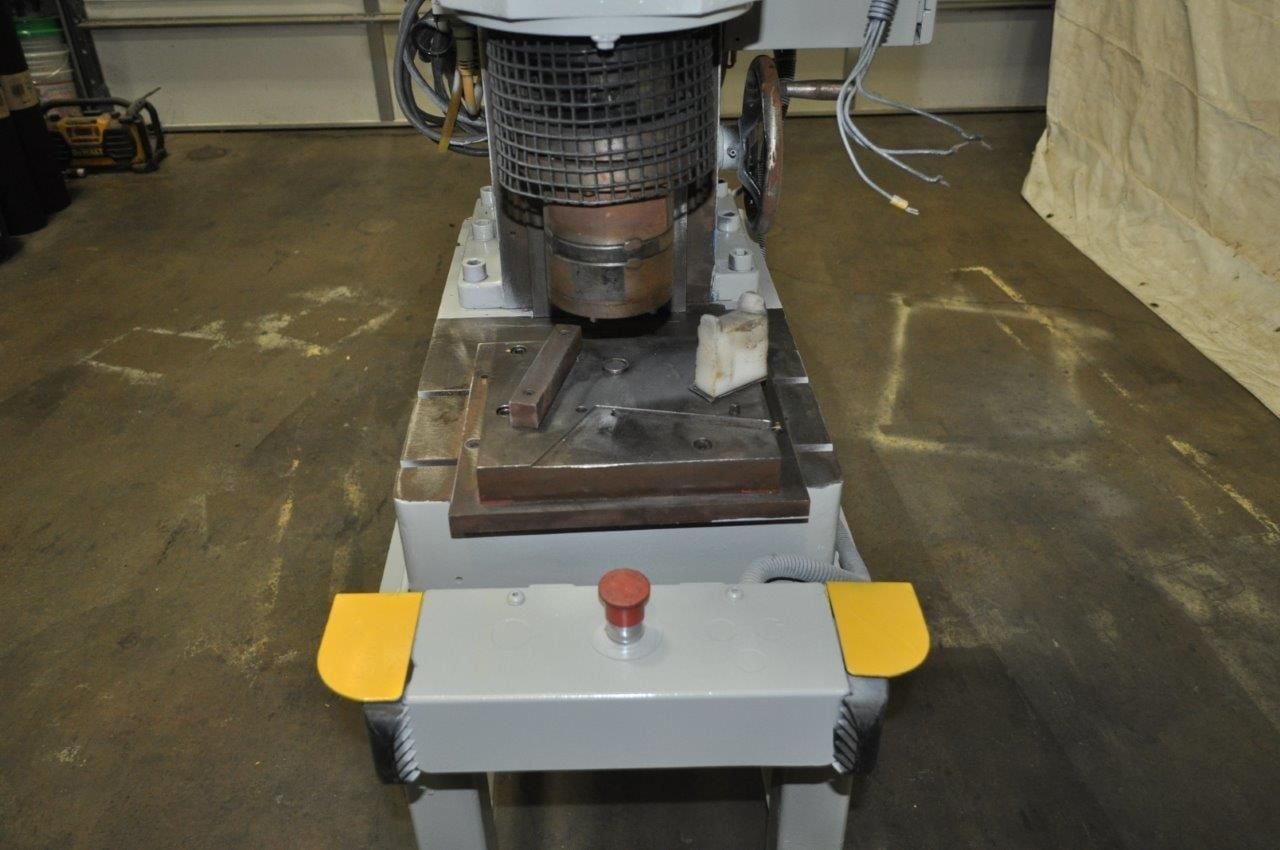 VSI #TM-23, riveter,.06"-.062" dia. capacity,.15" open height, AB PanelView 300,1 HP, #14158J - Image 5