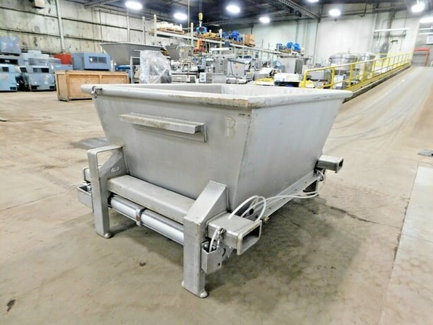 Stainless Hopper w/Pneumatic Slide Out Bottom Gate - Image 6