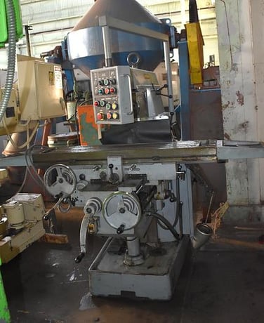 Supermax #YCM-2H, heavy-duty horizontal mill, pendant Control, 11" x52" table work surface, 5 HP - Image 5