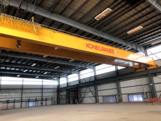 40 Ton, Kone #CXTD, double girder bridge crane, 100' span, 28' lift height, remote control, 2007 - Image 1