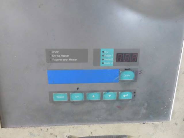 Matsui #DMZ-120, dehumidifying dryer, 120 cfm, 3 KW heater, includes hopper, 1995 - Image 2
