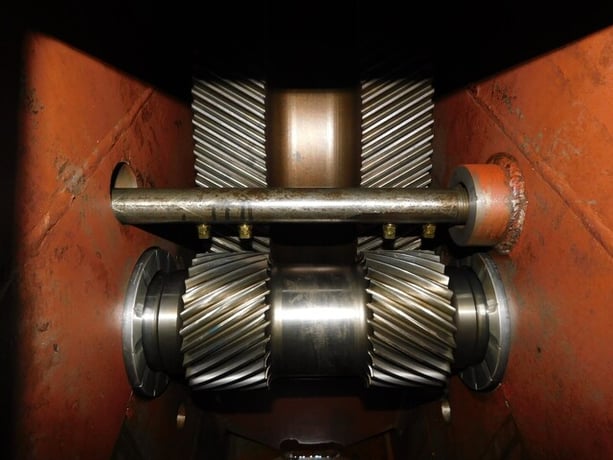 2587 HP @ 1785 RPM, Philadelphia #215HSD, high speed gear drive, 8462 RPM out, 1.00 -4.740 ratio, rebuilt - Image 10