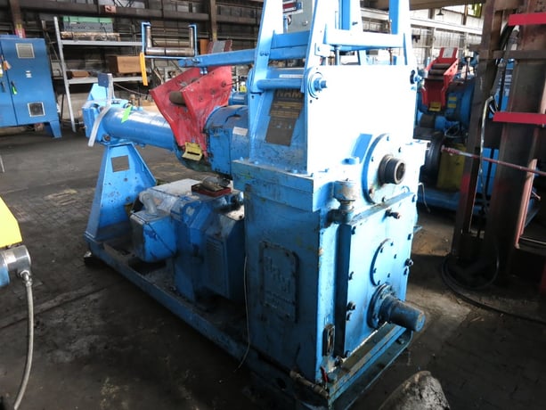 4.5" NRM, cold feed rubber extruder, 12:1 L/D, 25.14:1 G/B, 100 HP DC, roller feed - Image 2